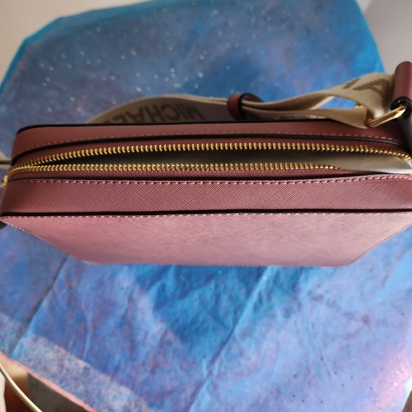 Michael Kors Rose Jet Set Crossbody NWT - Picture 3 of 8